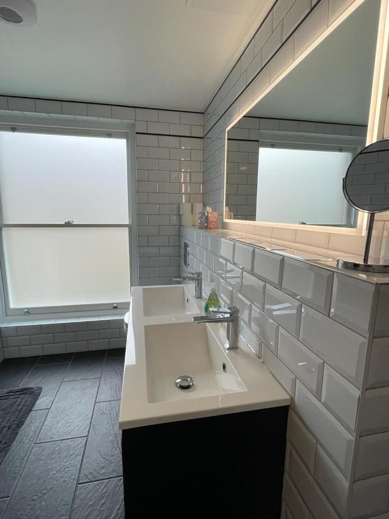 Luxury Apartment In Belsize Park London Ngoại thất bức ảnh
